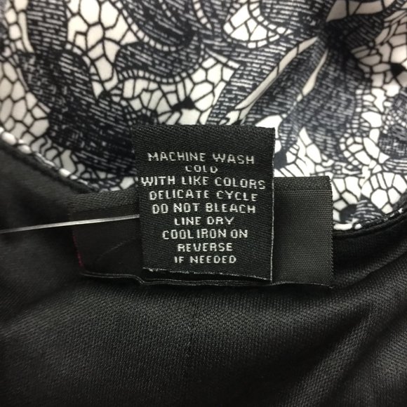 New! Torrid Tank Top Blouse 4X Womans Plus Black White Lace Print Sleeveless - Picture 10 of 14